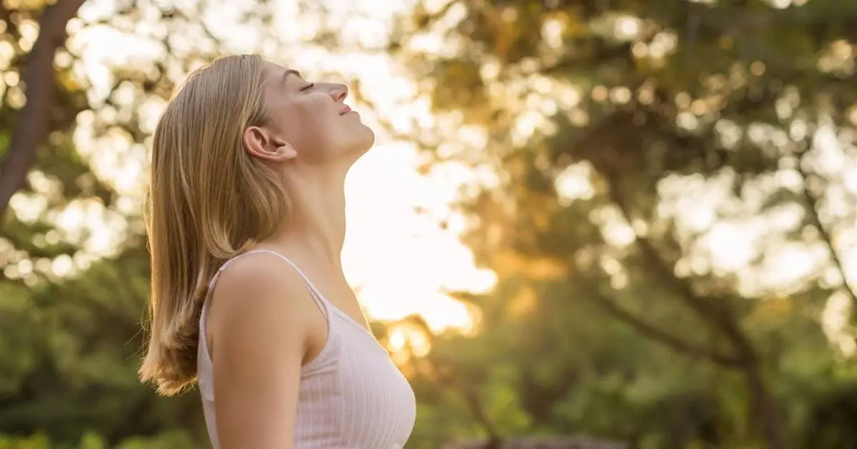 respiracion abdominal yoga - Cómo respirar para bajar la panza