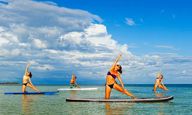 yoga en tabla de surf - Dónde colocarse en la tabla de paddle surf