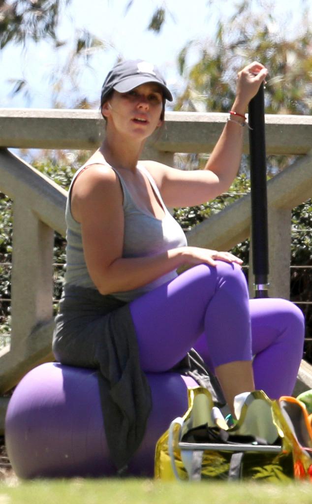 jennifer love hewitt yoga - En qué aparece Jennifer Love Hewitt