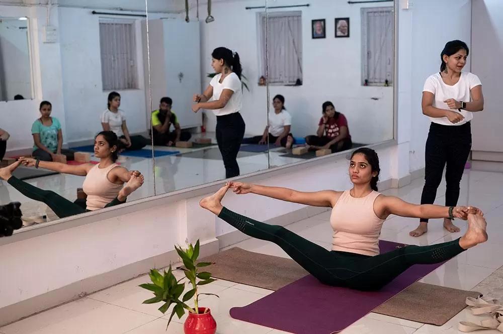 yoga teacher course in mumbai - How can I become a yoga teacher in Mumbai