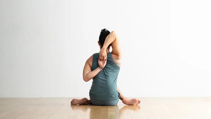 yoga for rotator cuff - How can I heal my rotator cuff naturally