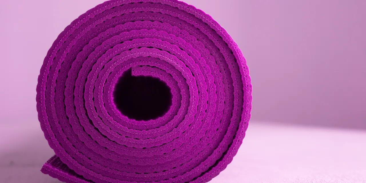 yoga f - Puedes hacer yoga en casa siendo principiante