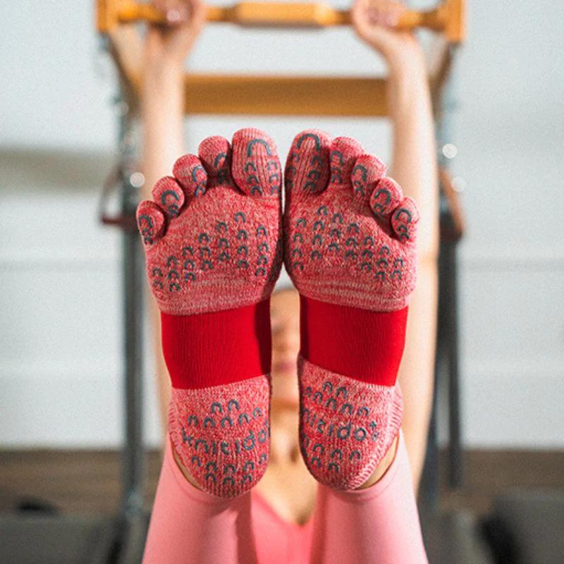 yoga toe socks - What is the point of toe socks
