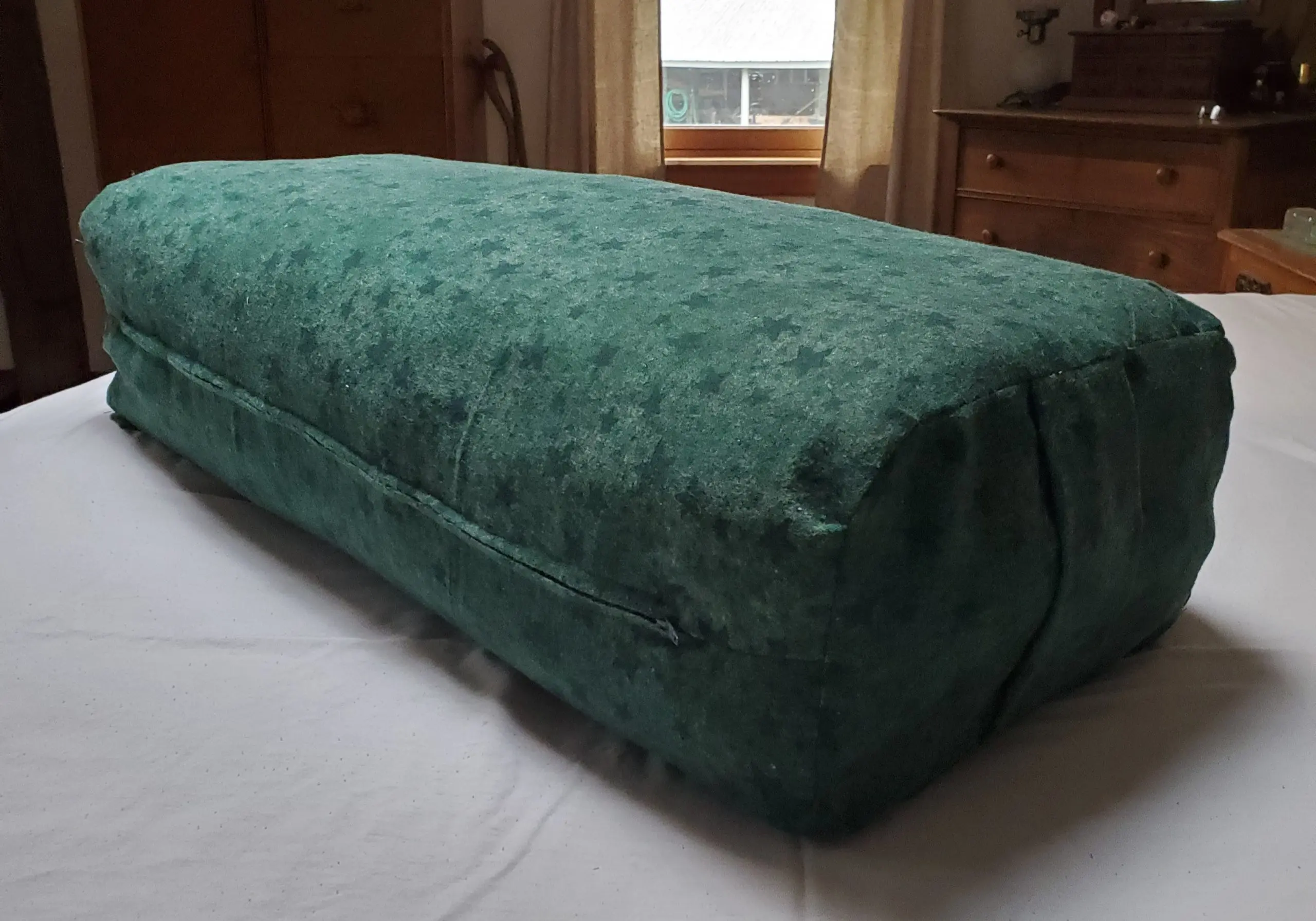 how to make a yoga bolster - What makes a good yoga bolster